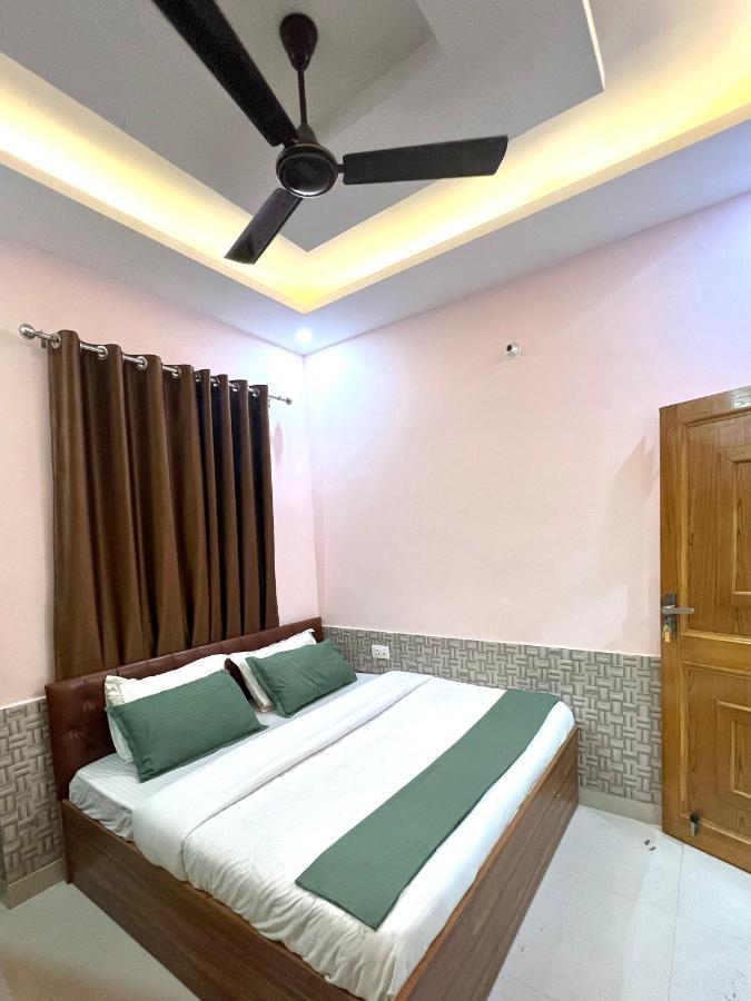 Rishīkesh Shanti Hostel And Garden Cafe المظهر الخارجي الصورة